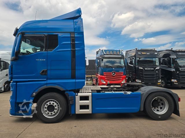 Standard tractor unit MAN TGX 18.510 * ACC * TOP * 2X TANK * NAVI*RETARDER