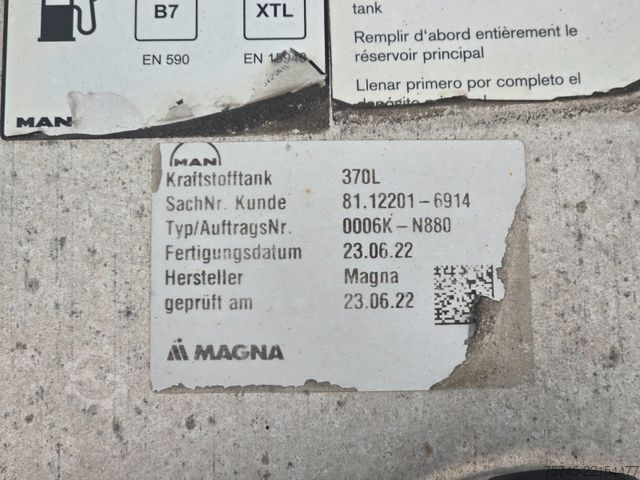 Standard tractor unit MAN TGX 18.510 * ACC * TOP * 2X TANK * NAVI*RETARDER