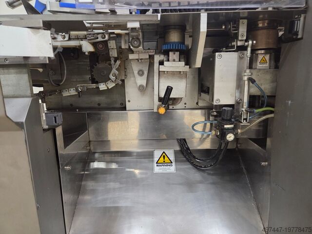 Horizontal packaging machine Fuji Fuji Fuji Flowrapper Alpha 5 CX FW3410