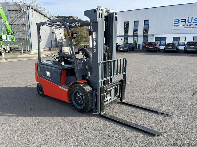 Stapler 3t  4,8m Seitenschieber Mima MK 30