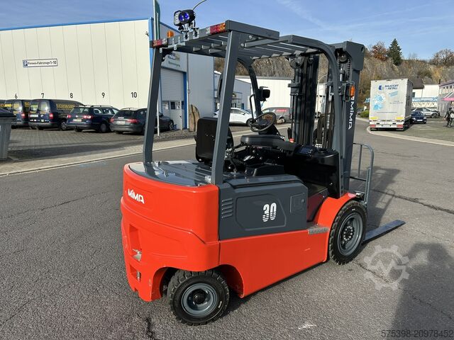 Stapler 3t  4,8m Seitenschieber Mima MK 30