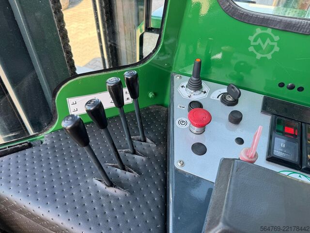 4-way forklift Combilift C4000 / Diesel / Very good condition