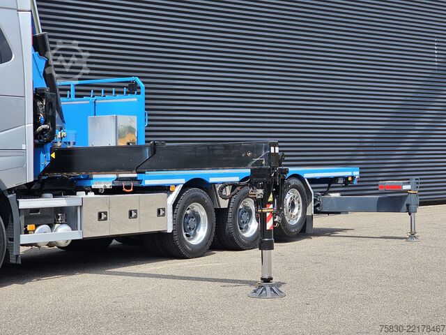 Crane truck Volvo FH 16 750 8x4 / RETARDER / FASSI 71 TM + JIB