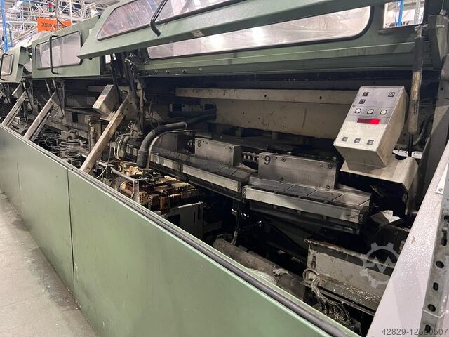Multiple clamp perfect binder gatherer MĂśLLER MARTINI Corona C 12-22