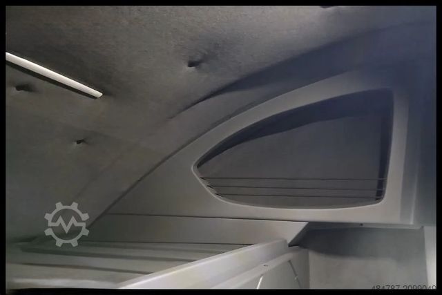 Curtain sider van RENAULT Master Pritsche Plane 8 PALBackSleeper LBW