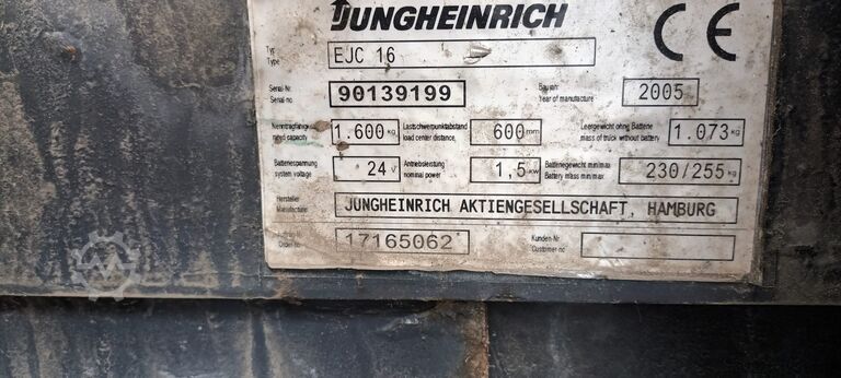 Pallet Stackers Jungheinrich EJC16 Triplex