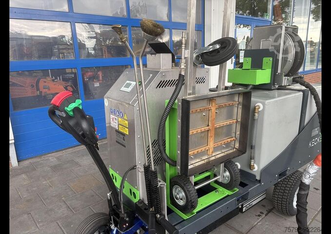 Straßenreinigungsmaschine KECKEX JESPI-WEEDEX M13