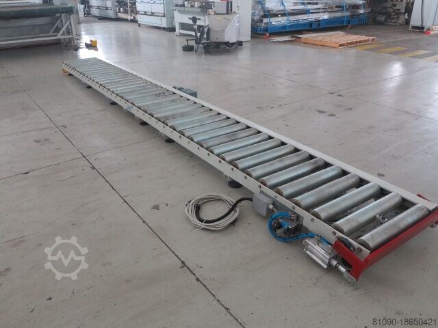 MOTORIZED ROLLER CONVEYOR ON THE GROUND SIRIO 