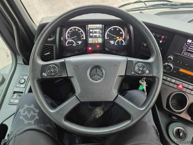 Special purpose truck TUROX 8x8 Eschlböck Biber 92 Holzhacker / 1.512h