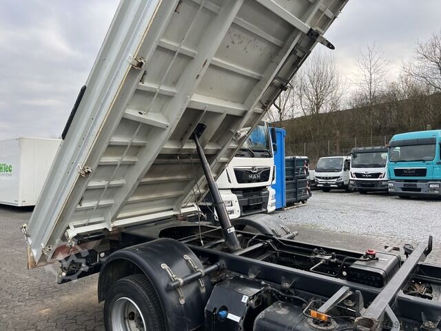 Sonderausbau-Transporter Fuso Fuso Canter 9C18 Meiller 3-Seiten Kipper 7C18 "4 m Kipperbrücke"