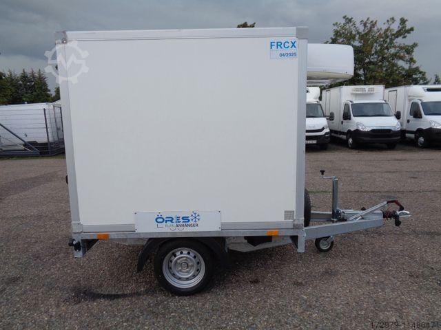 Reefer trailer WEEKEND Weekend*Neuer Kühlanhänger*Tiefkühler*