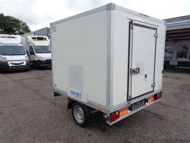 Reefer trailer WEEKEND Weekend*Neuer Kühlanhänger*Tiefkühler*