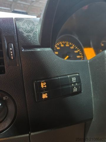 Kleinbus MERCEDES-BENZ Sprinter DoKa 3 S Kipper 515 Motorschaden