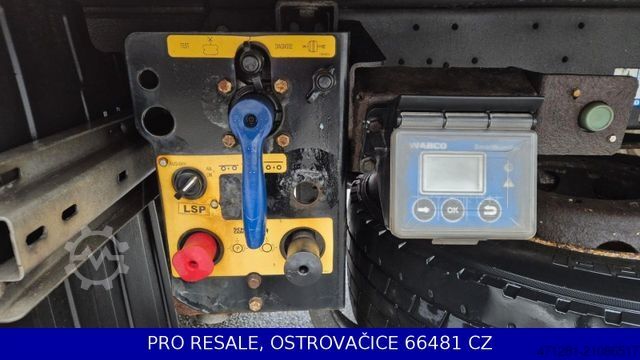 Kühlauflieger SCHMITZ CARGOBULL SKO 24/L - 13.4 FP60 + VECTOR 1550 + LIFTACHSE