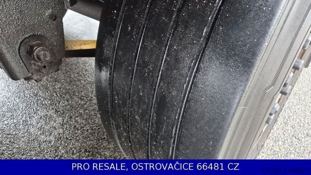 Kühlauflieger SCHMITZ CARGOBULL SKO 24/L - 13.4 FP60 + VECTOR 1550 + LIFTACHSE