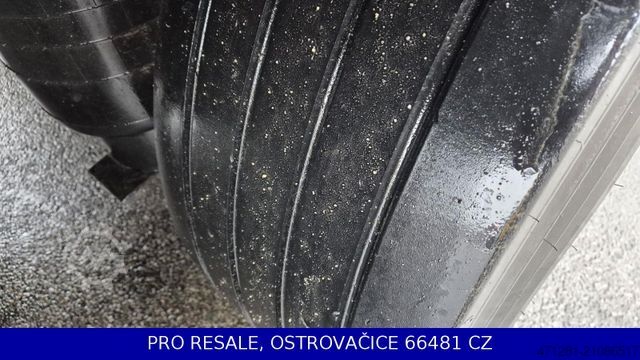 Kühlauflieger SCHMITZ CARGOBULL SKO 24/L - 13.4 FP60 + VECTOR 1550 + LIFTACHSE