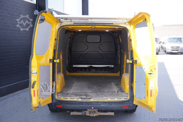 Delivery van Ford Transit Custom 2.0 TDCI 130PK L2 EURO 6 - Airco...