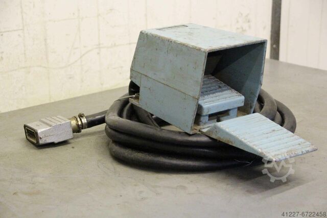 Footswitch Telemecanique 16-polig