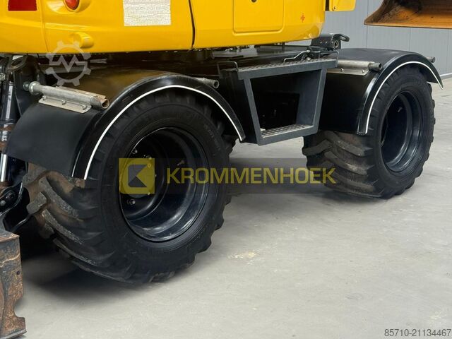 Radbagger Komatsu PW 98 MR-10