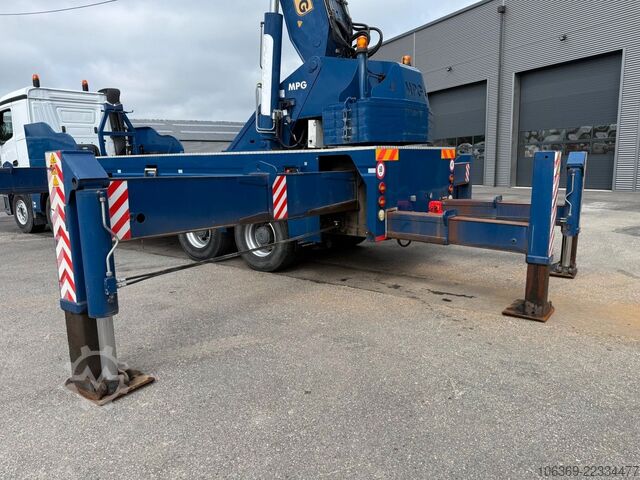 Truck mounted crane MERCEDES-BENZ Arocs 4153 8x4 Crane / Grua MPG 220 TM7 Winch