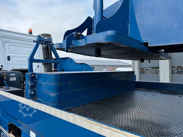 Truck mounted crane MERCEDES-BENZ Arocs 4153 8x4 Crane / Grua MPG 220 TM7 Winch