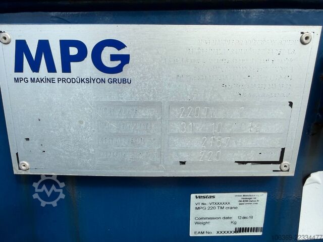 Truck mounted crane MERCEDES-BENZ Arocs 4153 8x4 Crane / Grua MPG 220 TM7 Winch
