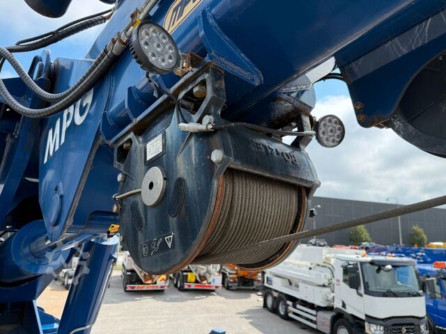 Truck mounted crane MERCEDES-BENZ Arocs 4153 8x4 Crane / Grua MPG 220 TM7 Winch