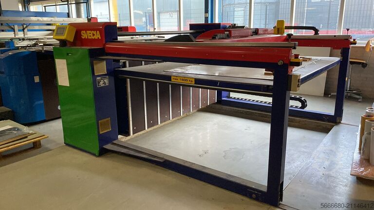 2-Farben 160x210 UV-Trockner mit Anleger und Stapler SVECIA SAMX2 1600x2100 2Colour + Dry/Stack/Feed