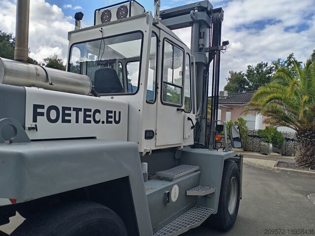 4-wheel forklift Svetruck 1060-30