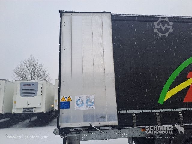 Open semitrailer with tarp Schmitz Cargobull Curtainsider Standard