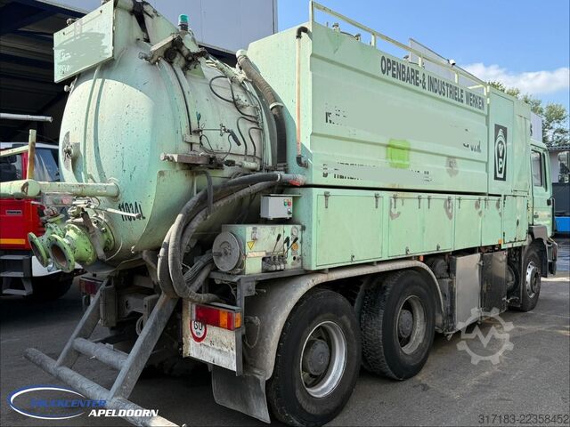 Saugfahrzeug MAN 33.414 6X4 Steel springs, RVS tank