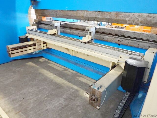 Hydraulische CNC Abkantpresse HACO HPE 36300