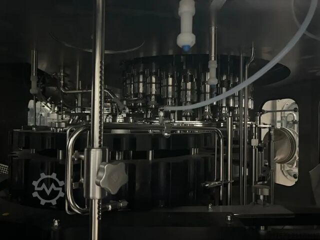 Gebrauchte aseptische Abfülllinie SIPA GEA für Milch mit einer Kapazität von bis zu 48.000 Flasch... AERZEN 