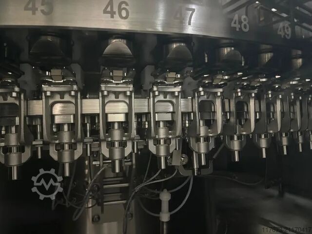 Gebrauchte aseptische Abfülllinie SIPA GEA für Milch mit einer Kapazität von bis zu 48.000 Flasch... AERZEN 