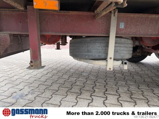 Kofferanhänger Wiese WD2-10, Schiebeplane rechts