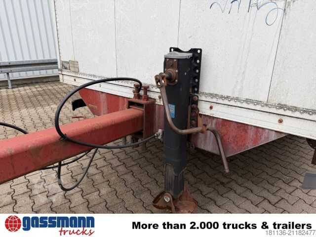 Kofferanhänger Wiese WD2-10, Schiebeplane rechts