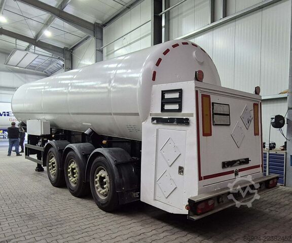 Oxygen, nitrogen gas tank semi-trailer CRYOBASE GmbH gas tank semi-trailer for oxygen