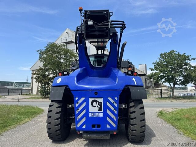 Full-container reach stacker Kalmar DRG420-60S5