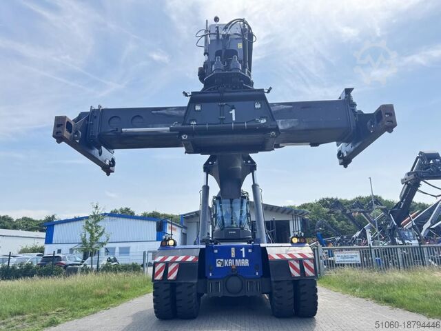 Full-container reach stacker Kalmar DRG420-60S5