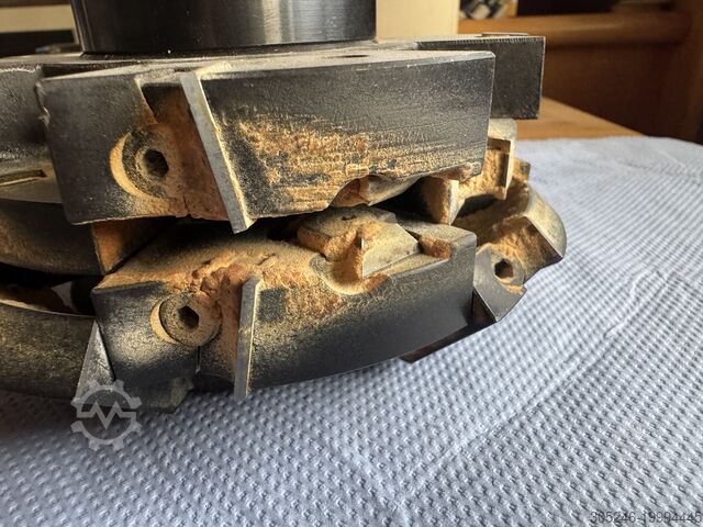 Nut - Adjustable cutter set Unimerco