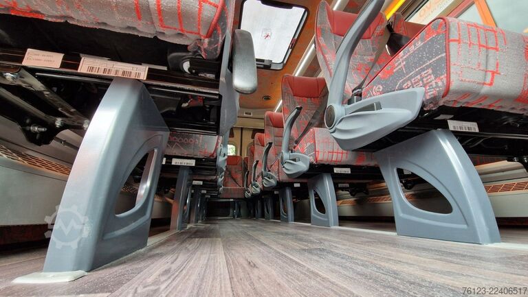Minibus MERCEDES-BENZ Sprinter 420 Elektro bis zu 19 Schlafsessel