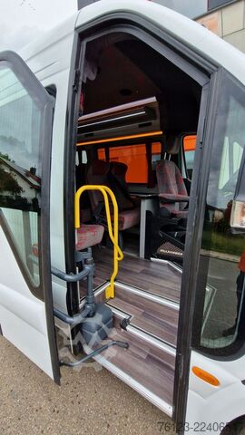 Minibus MERCEDES-BENZ Sprinter 420 Elektro bis zu 19 Schlafsessel