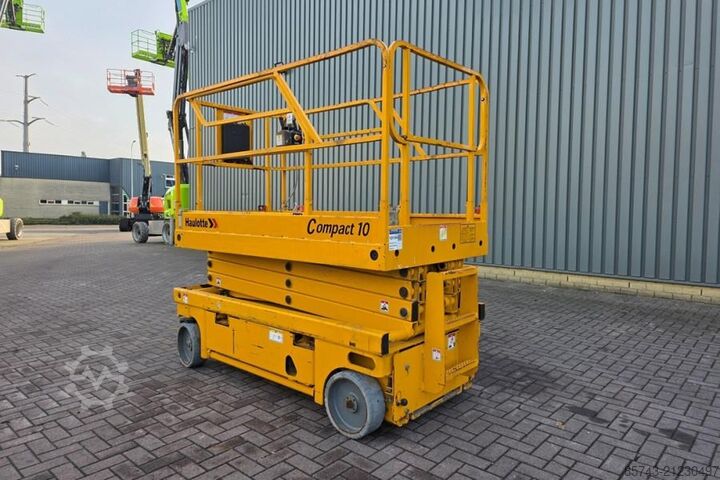 Scherenhebebühne Haulotte Compact 10 As-Is, Electric, 10m Working Height, 45