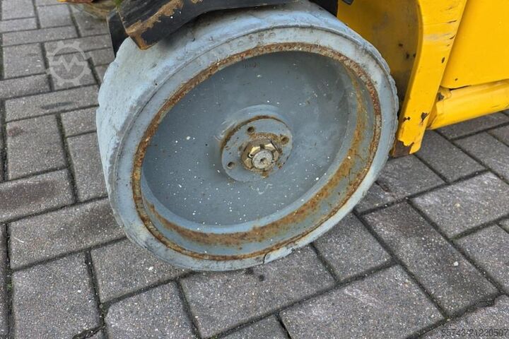 Scherenhebebühne Haulotte Compact 10 As-Is, Electric, 10m Working Height, 45