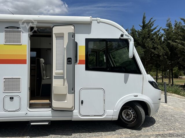 Integriertes Wohnmobil Pilote G690GJ | FIAT Ducato 2.2 MultiJet Euro 6e 140 CV Automatico | 2025