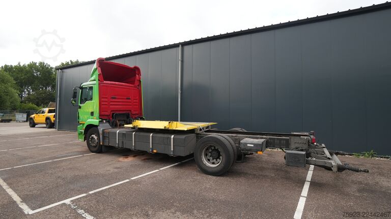 Chassis with cab Emoss 1824 electric chassis truck 188.300km