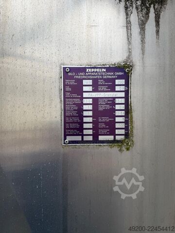 Stainless steel silos Zeppelin Edelstahlsilos 70 m³