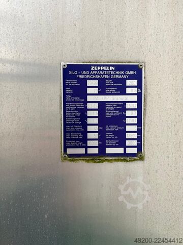 Stainless steel silos Zeppelin Edelstahlsilos 70 m³