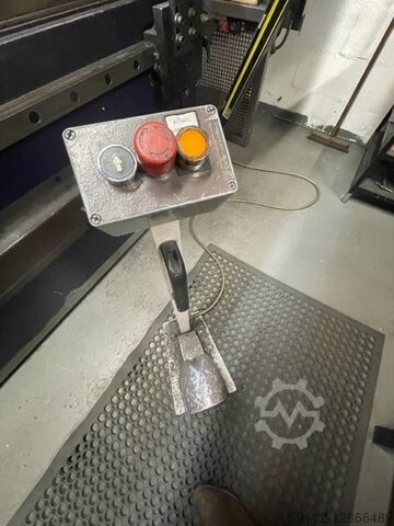 Abkantpresse Edwards Pearson PR8