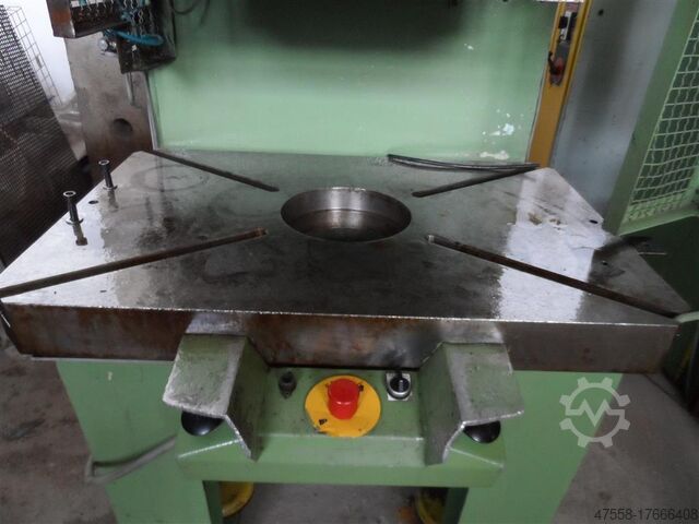 Single Column Press - Hydraulic LEINHAAS DWP 63  CN